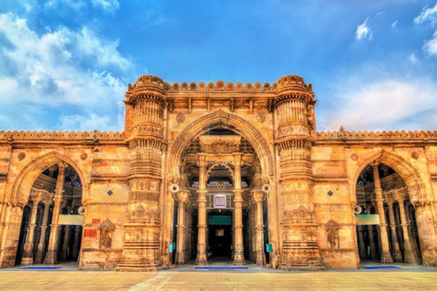Udaipur Airport Transfer - Service Description