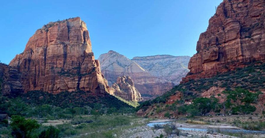 Utah: Zion National Park Half-Day Hike With Picnic - Language and Highlights