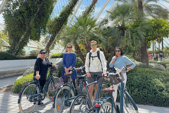 Valencia Guided Bike Tour in Small Group