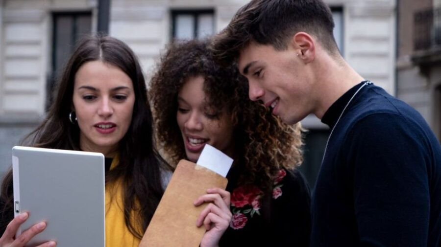 Valladolid: Outdoor Urban Escape Room Game