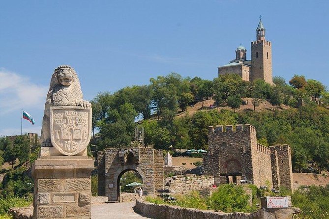 Veliko Tarnovo and Arbanasi Tour From Sofia