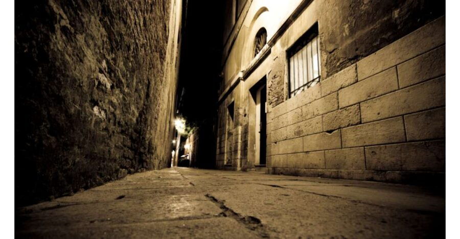 Venice: Crimes, Legends and Mysteries Tour at Sunset - Good To Know