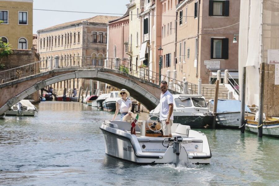 Venice: Hidden Canals on Electric Boat - Good To Know