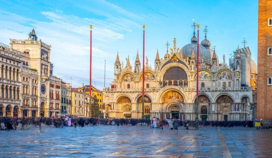 Venice: Private Walking Tour With Saint Marks Basilica - Activity Description