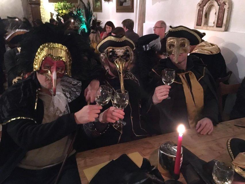 Venice: Venetian Style Carnival Pub Crawl - Tour Details