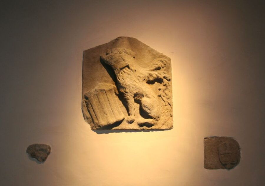 Vinci: Entrance to the Leonardos Birthplace