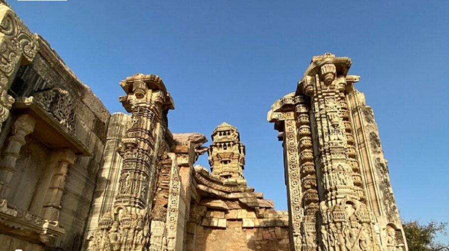 Visit Chittorgarh Fort With Pushkar Drop From Udaipur.