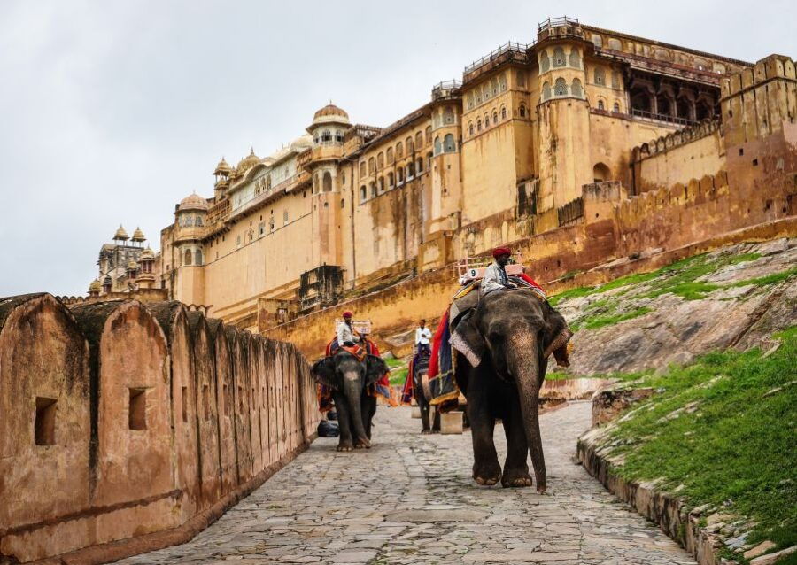 Visit Jaipur in Private Car With Guide Service - Good To Know