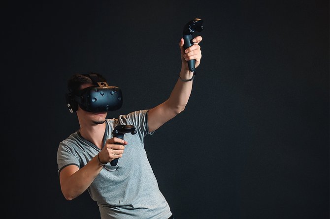 VR Experience at PlayVR - Location and Overview