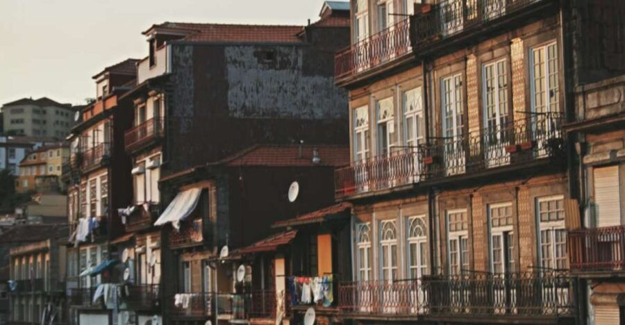 Walking Tour of the Porto Old Town (Small-groups) - Booking Information