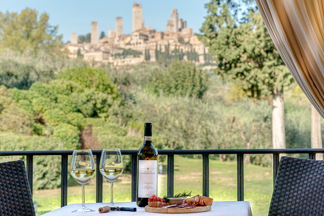 Wine Tour With Lunch and Wine Tasting