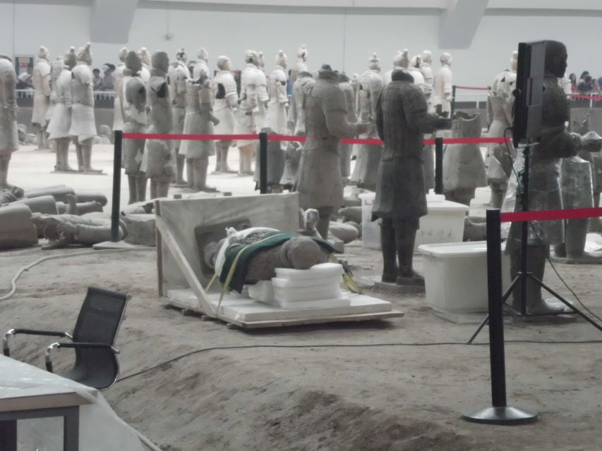Xian: Terracotta Army Guided Bus Tour or Ticket Only Option - Good To Know