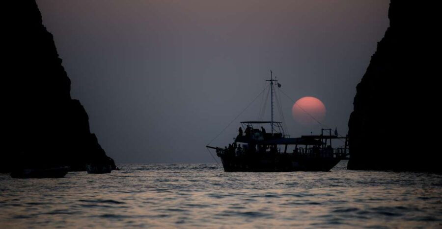 Zante! Sunset in Keri and the Cave of Damianou - Language and Pickup Information