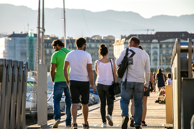 1 Hour Express Walk of Geneva With a Local - Tour Highlights