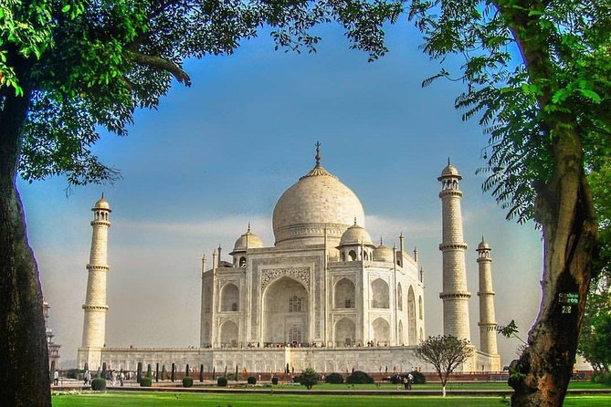 12 Hour Sunrise Taj Mahal Tour From Delhi By Private Car - Tour Duration and Location