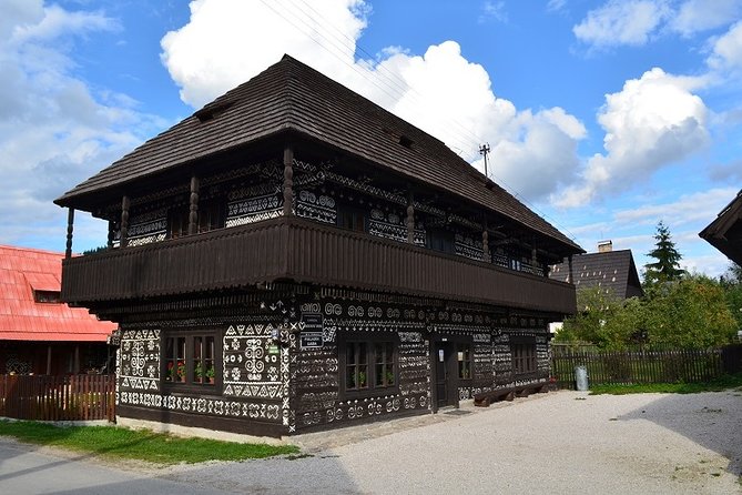 2-Day Highlights Tour of Slovakia From Bratislava Cicmany Vlkolinec High Tatras - Itinerary Details