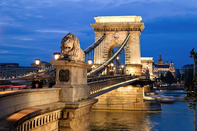 2-Hour Private Night Tour of Budapest - Inclusions