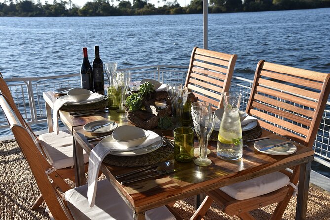 2-Hour Zambezi River Cruise Tour With Lunch and Pick up - Tour Highlights