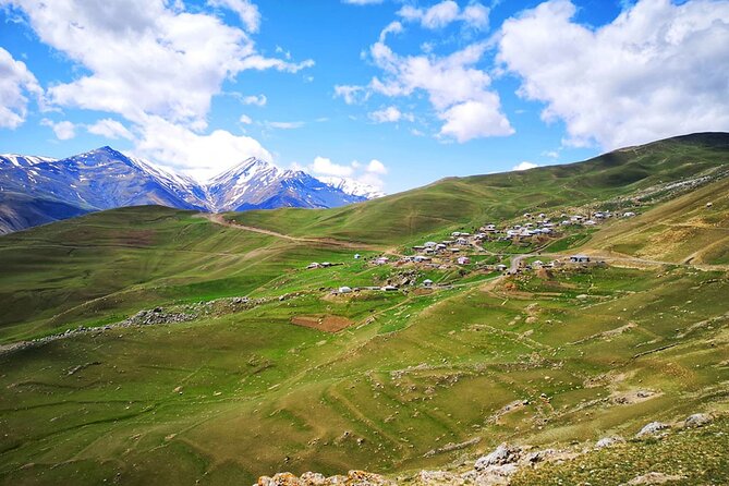 3-Day Hiking & Trekking Tour Remote Villages in Guba