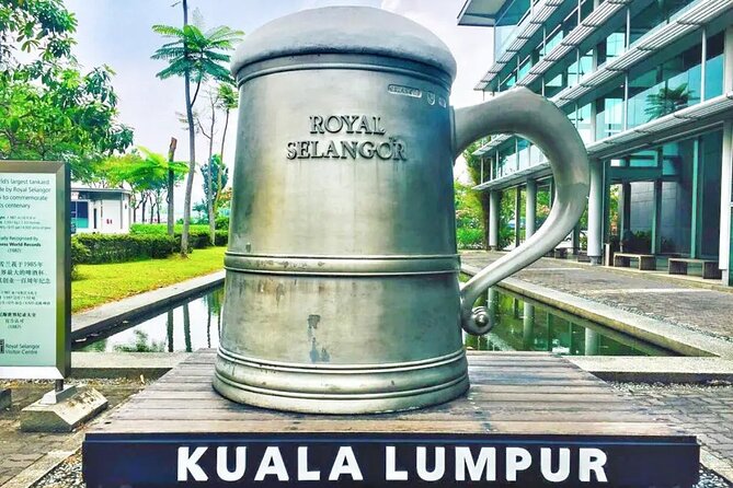 3-Hour Countryside and Batu Tour in Malaysia