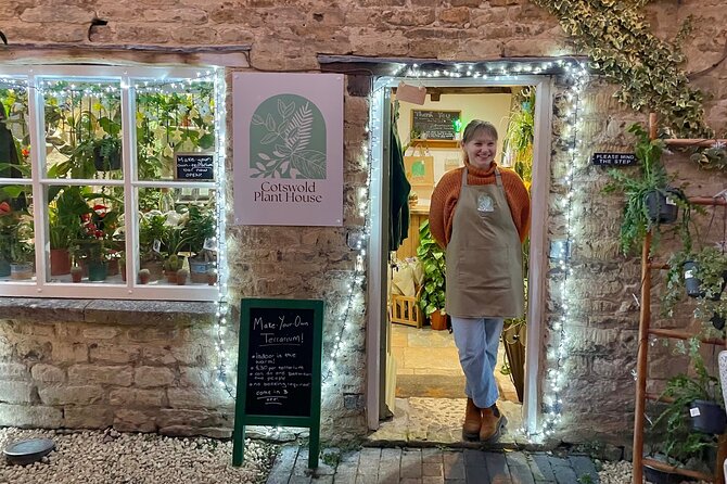 30 Minutes Private Terrarium Making Experience in Cirencester - Experience Details