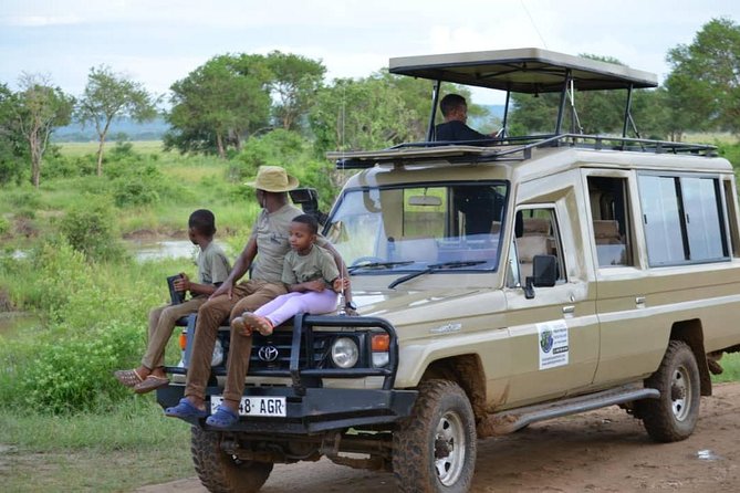 4 Days Ngorongoro Crater, Tarangire and Serengeti National Park - Pickup Information