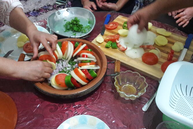 5 Hour Private Casablanca Cooking Class and Food Experience - Meeting and Pickup Options