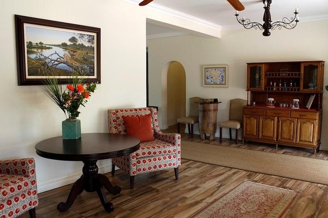 6 Days / 5 Nights Batonka Guest Lodge Package