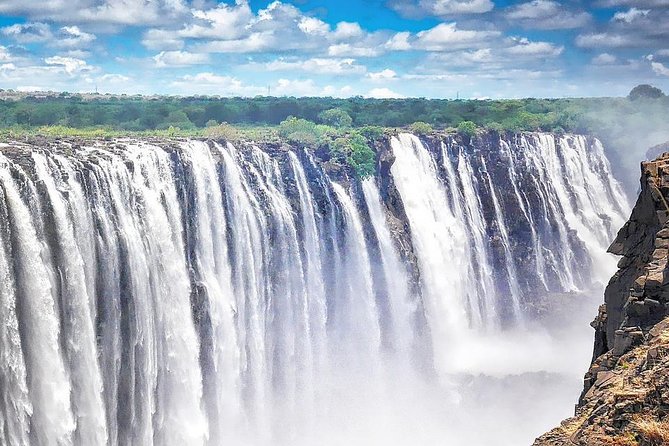 7 Day Highlights Of Botswana Overland Tour – ACCOMODATED (midrange) - Meals Included