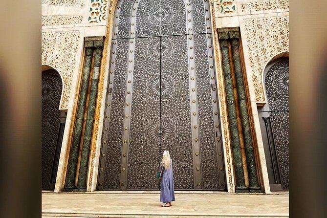 7-Day Private Desert Tour From Casablanca Via Chefchaouen and Fes