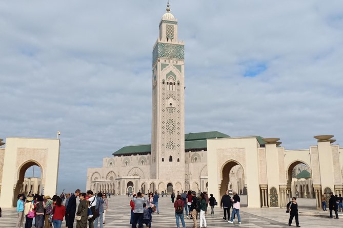 7 Days Private Tour Casablanca – Marrakech – Sahara Desert – Fez – Casablanca