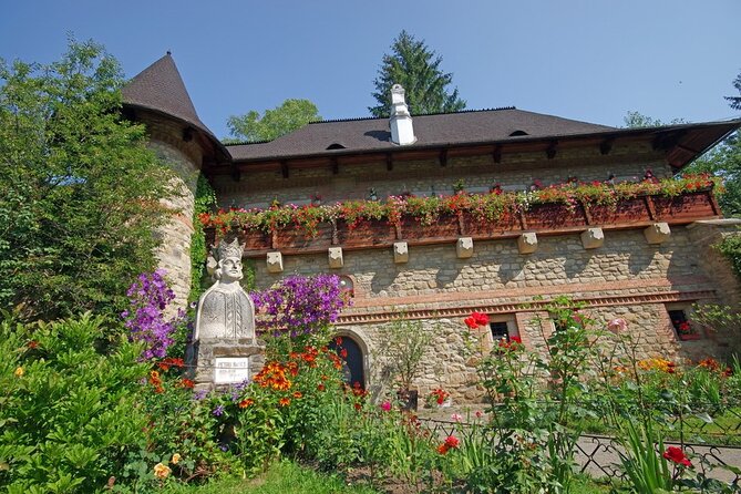8-Day Private Transylvania and Bucovina Tour From Bucharest - Meals Included