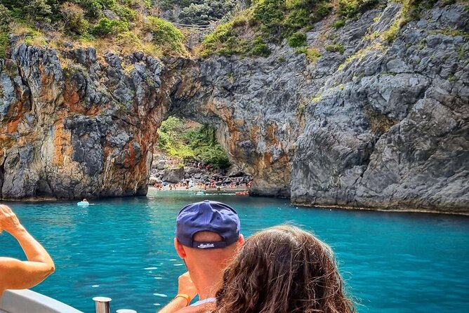 8-Days Guided Tour on the Calabrian Sea With Tastings - Excursions and Activities Included