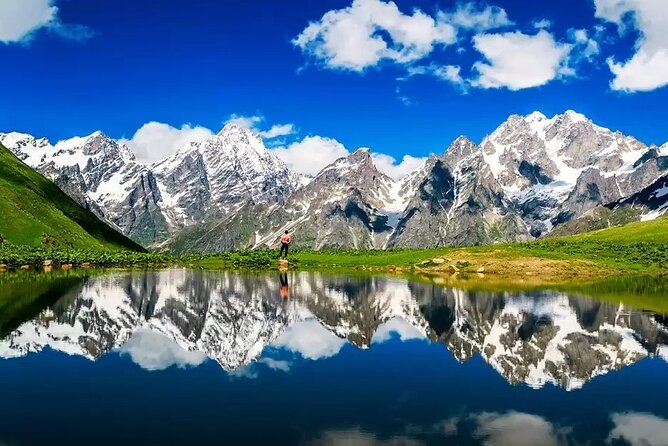 9 Days Private Hiking Tour in the Georgian Mountains of Caucasus - Hiking Routes