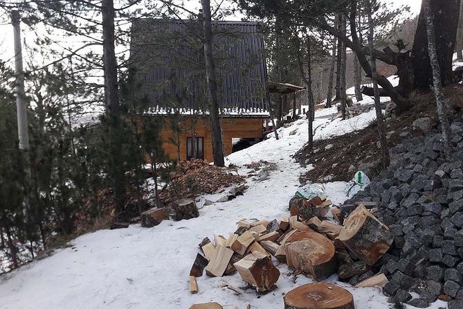 9D8N Bosnian Winter Holiday (Winter With Funky Tours) - Accommodation and Meals