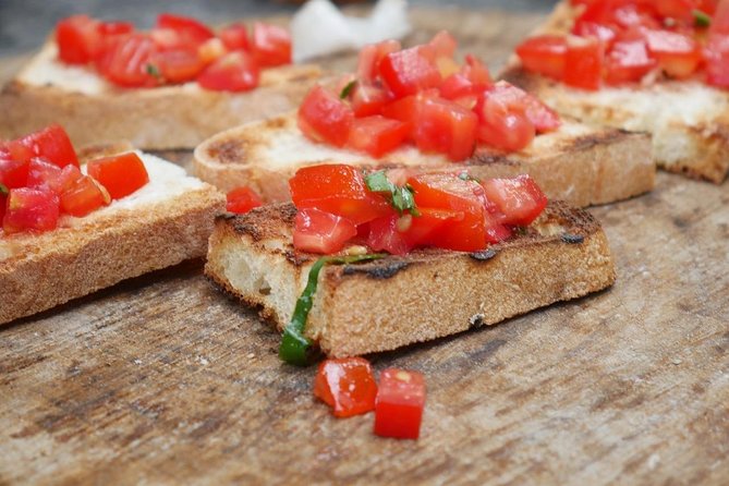 A Familiar Cooking Class in Verona - Price and Booking