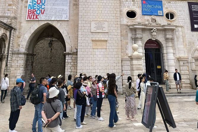 Accessible and Senior Friendly History Tour of the Old Town - Tour Overview