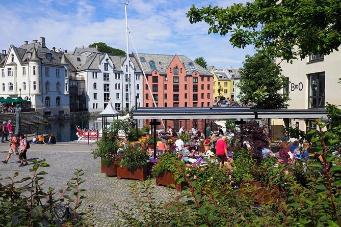 Ålesund Sightseeing and Viking Saga Islands - Pricing and Guarantee