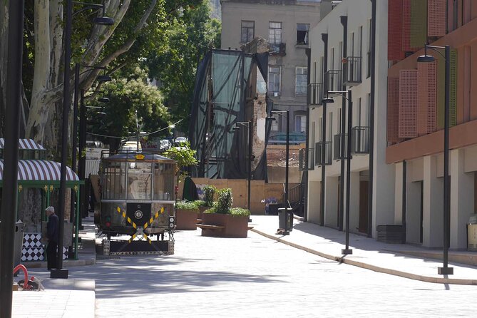An Audio Tour of New Tiflis: From Flea Markets to Grand Theatres - Tour Overview