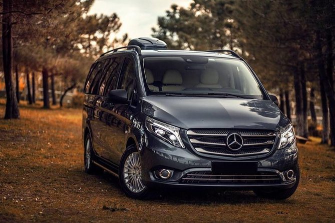 Antalya Airport (AYT) to Kaleici Transfer – VIP Minivan