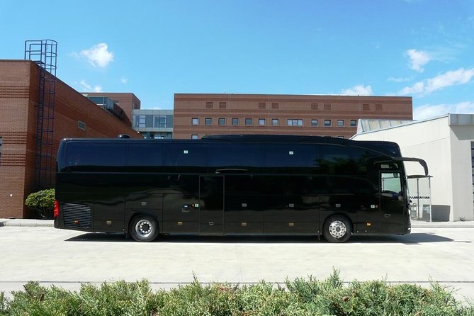 Antalya Airport (AYT) to Konyaalti Transfer – Bus/Coach