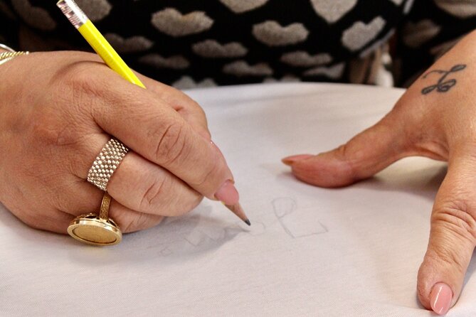 Artisan Embroidery Experience in Milan