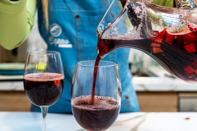 Authentic Paella and Sangria Workshop in Alcudia