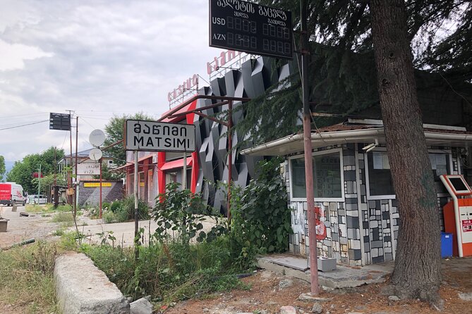 Baku- Tbilisi Transfer by Car Through Lagodekhi Border