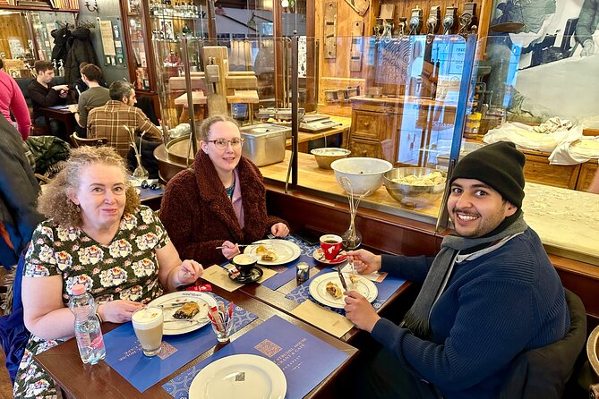 Budapest Urban Treats - Private Tour of Coffee Houses With Hungarian Desserts - Tour Highlights