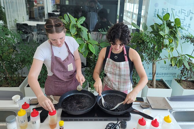 Busan Tailored Korean CoOKing Class (Vegan OK, Gluten Free OK) - Meeting Point