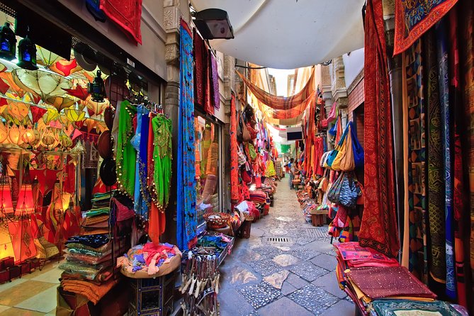 Bustling Markets of Delhi (Guided Half Day Shopping Tour) - Inclusions and Amenities