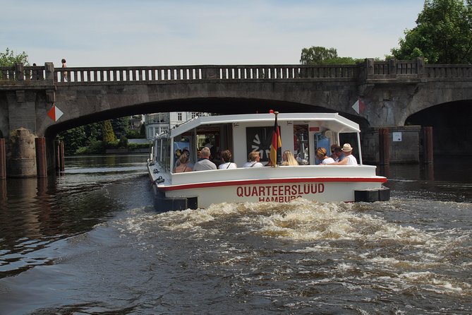 Canal Tour - Discover the Different Faces of the City!