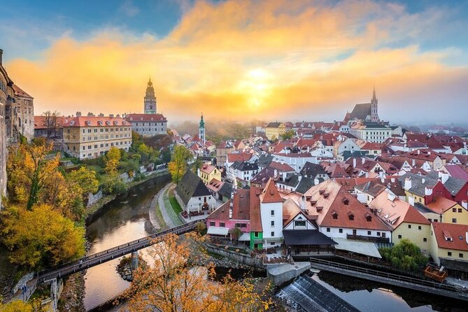 Cesky Krumlov and Hluboka Castle Day Tour From Prague - Pricing and Booking