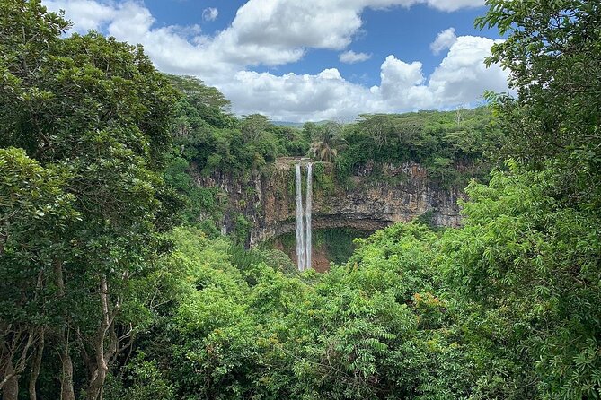 Chamarel 7 Colours and Waterfalls - Exclusive South West Tour